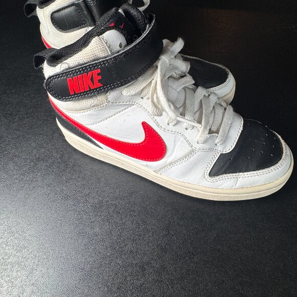 Nike Boys COURT BOROUGH MID 5 Youth CD 7782-110 White/University Red/Black Shoes - Picture 5 of 8